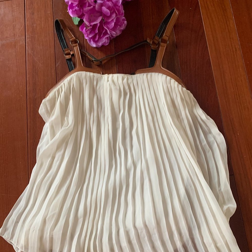 Body Central Pleated Top